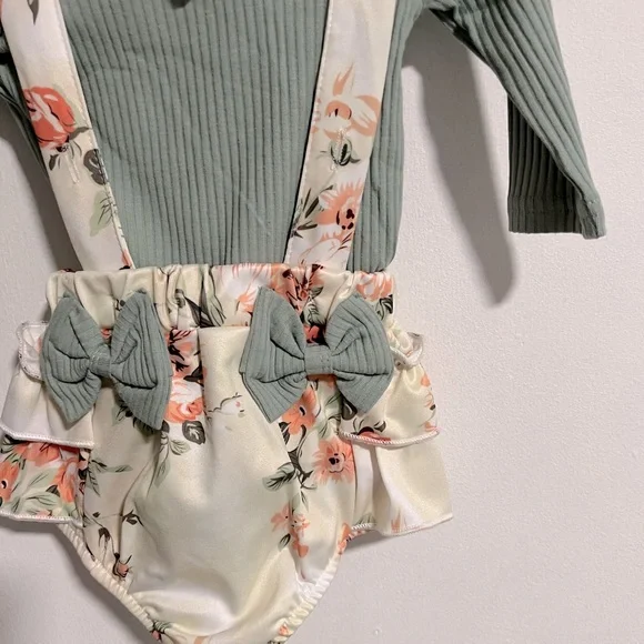 Floral Suspenders Set - Picture 4 of 6